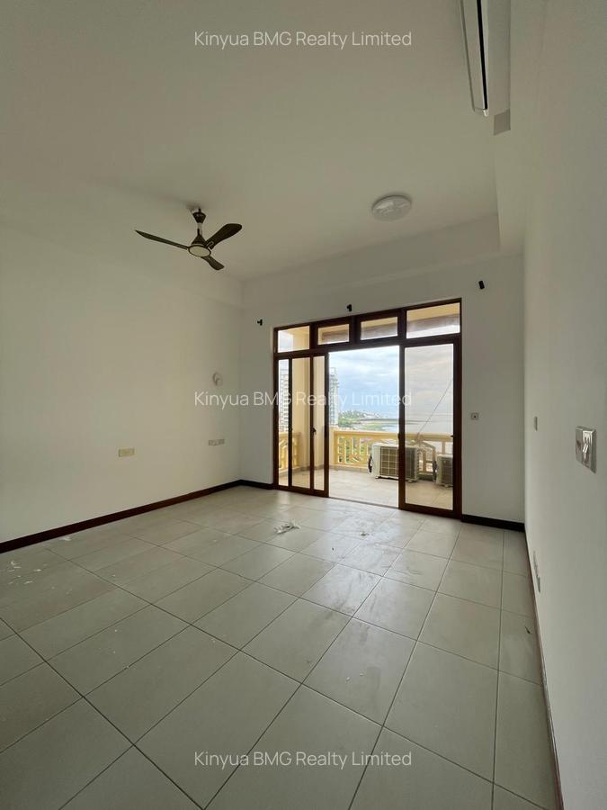 Serviced 4 Bed Apartment with En Suite in Nyali Area - 9