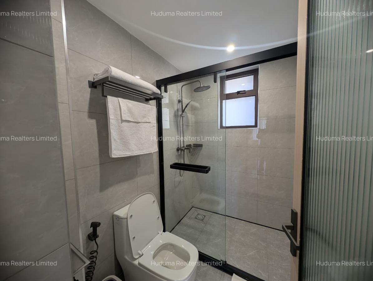 Furnished 2 Bed Apartment with En Suite in Riverside - 12