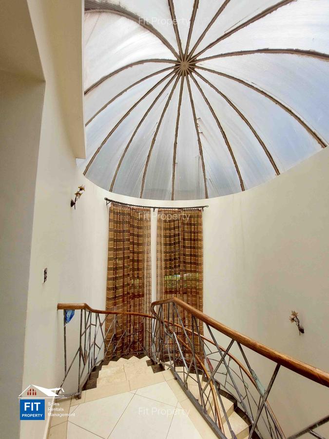 6 Bed House with En Suite at Nairobi - 6