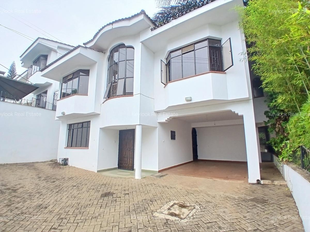 5 Bed Townhouse with En Suite at Riverside Garden - 19
