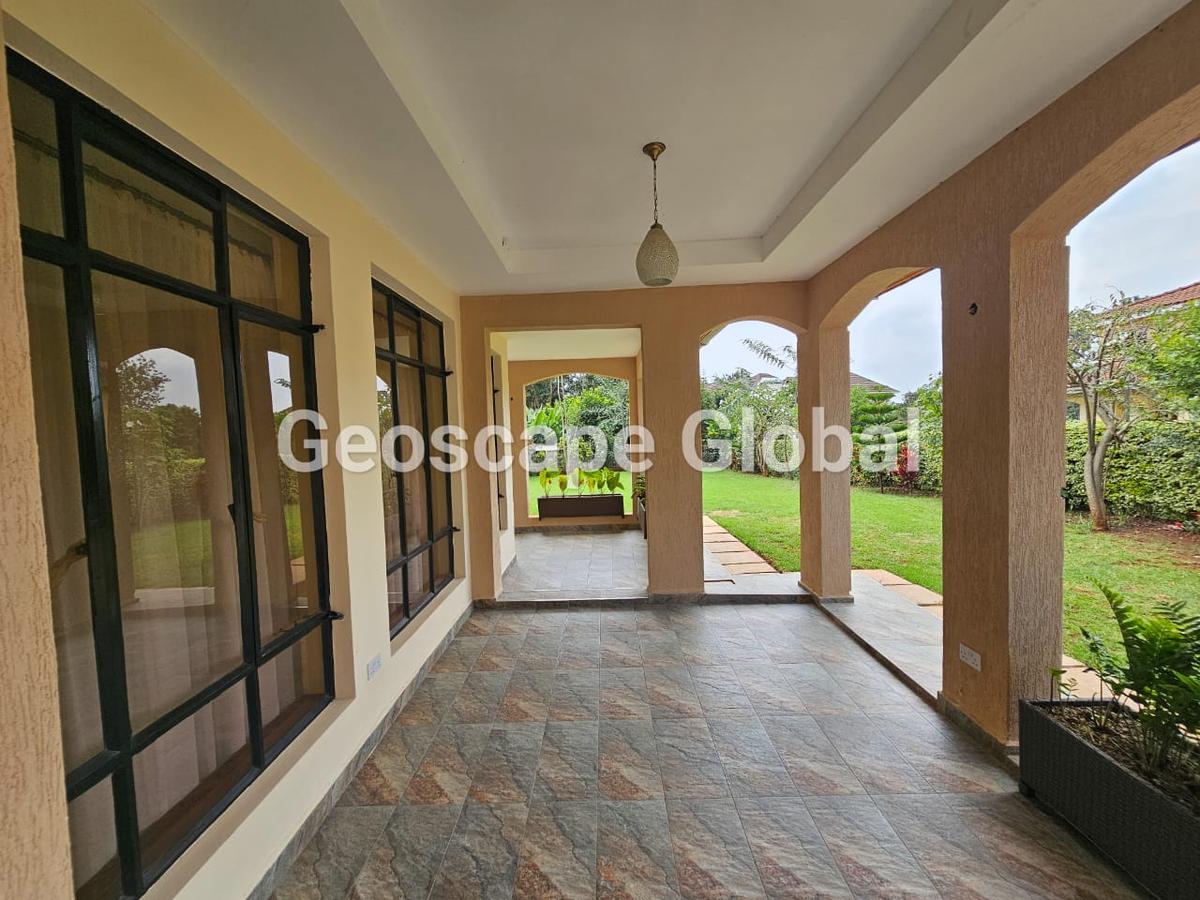 4 Bed House with En Suite in Runda - 16