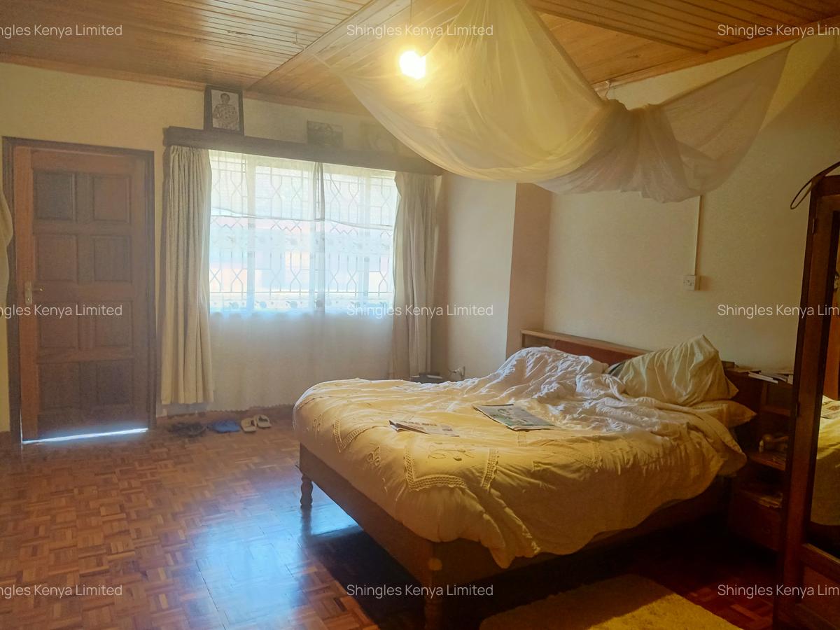 5 Bed Townhouse with En Suite at Masanduku Lane - 8