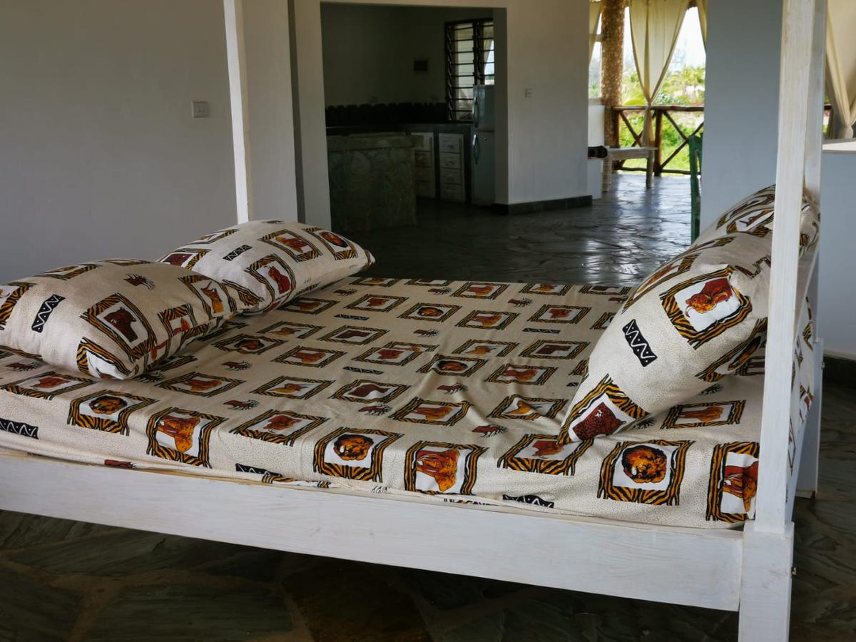 3 Bed Villa with En Suite at Watamu - 10