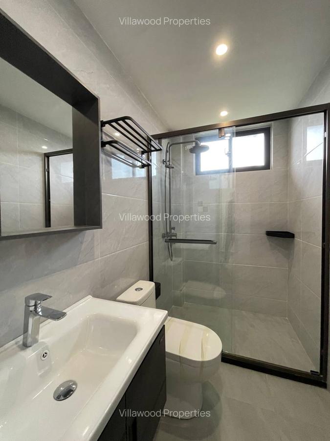 3 Bed Apartment with En Suite in Lavington - 7