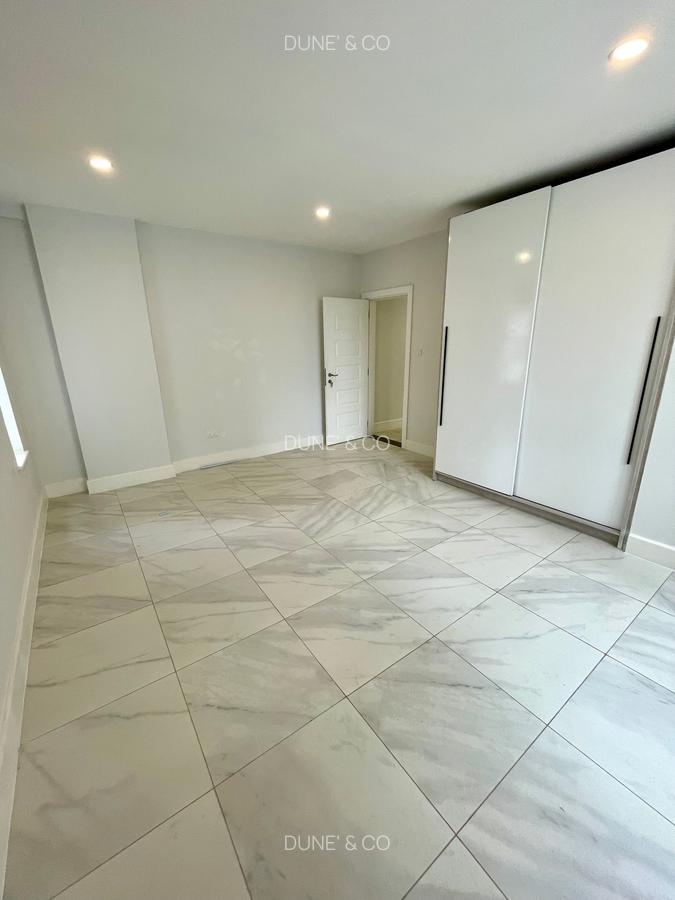 Serviced 1 Bed Apartment with En Suite in Westlands Area - 13