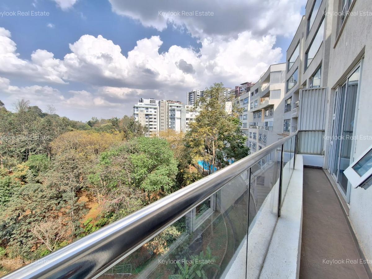 3 Bed Apartment with En Suite at Spring Valley - 12