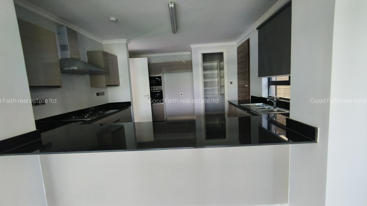 3 Bed Villa with En Suite in Kiambu Road - 5