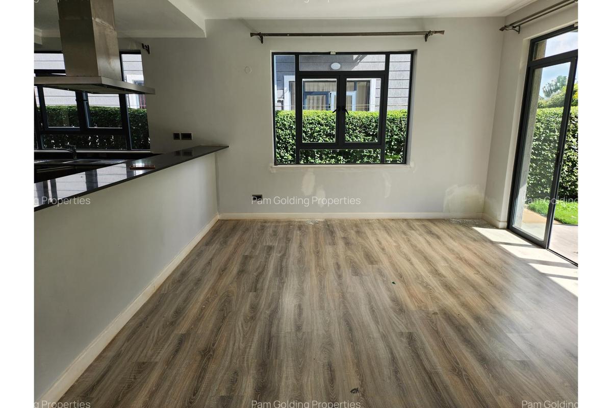 4 Bed House with En Suite at Glory Road - 14