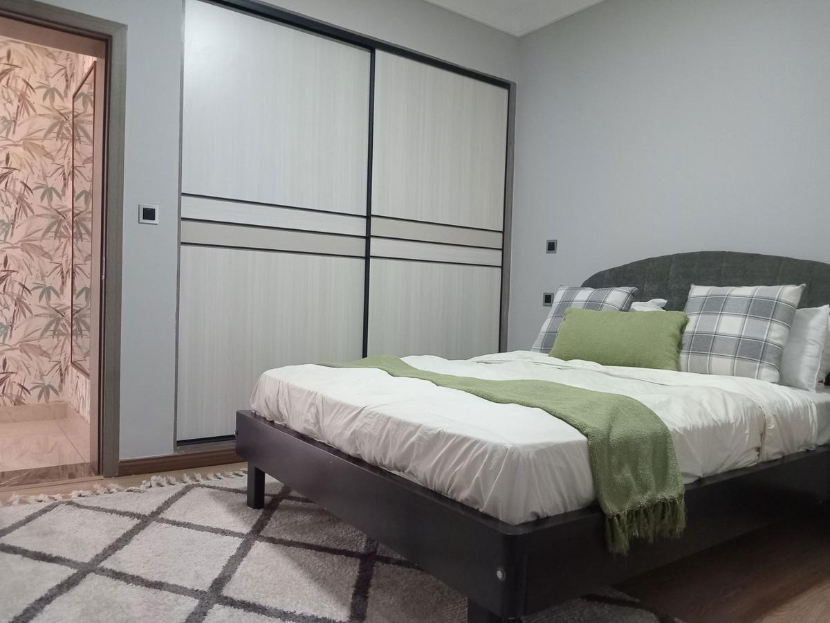 Serviced 2 Bed Apartment with En Suite in Kilimani - 8