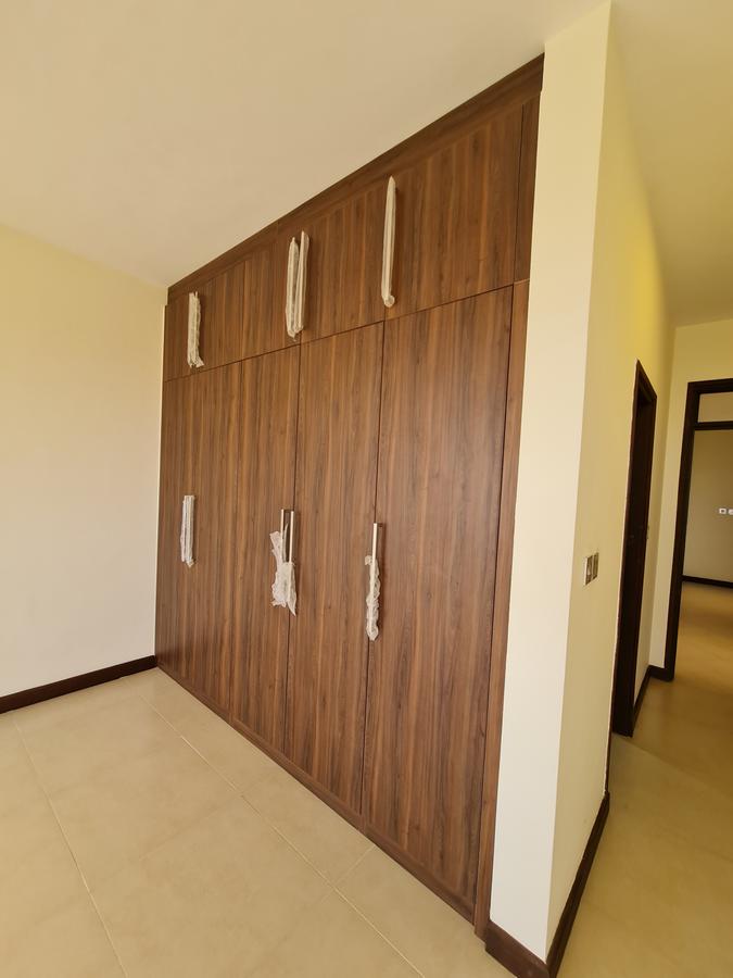 3 Bed Apartment with En Suite in Nyali Area - 9