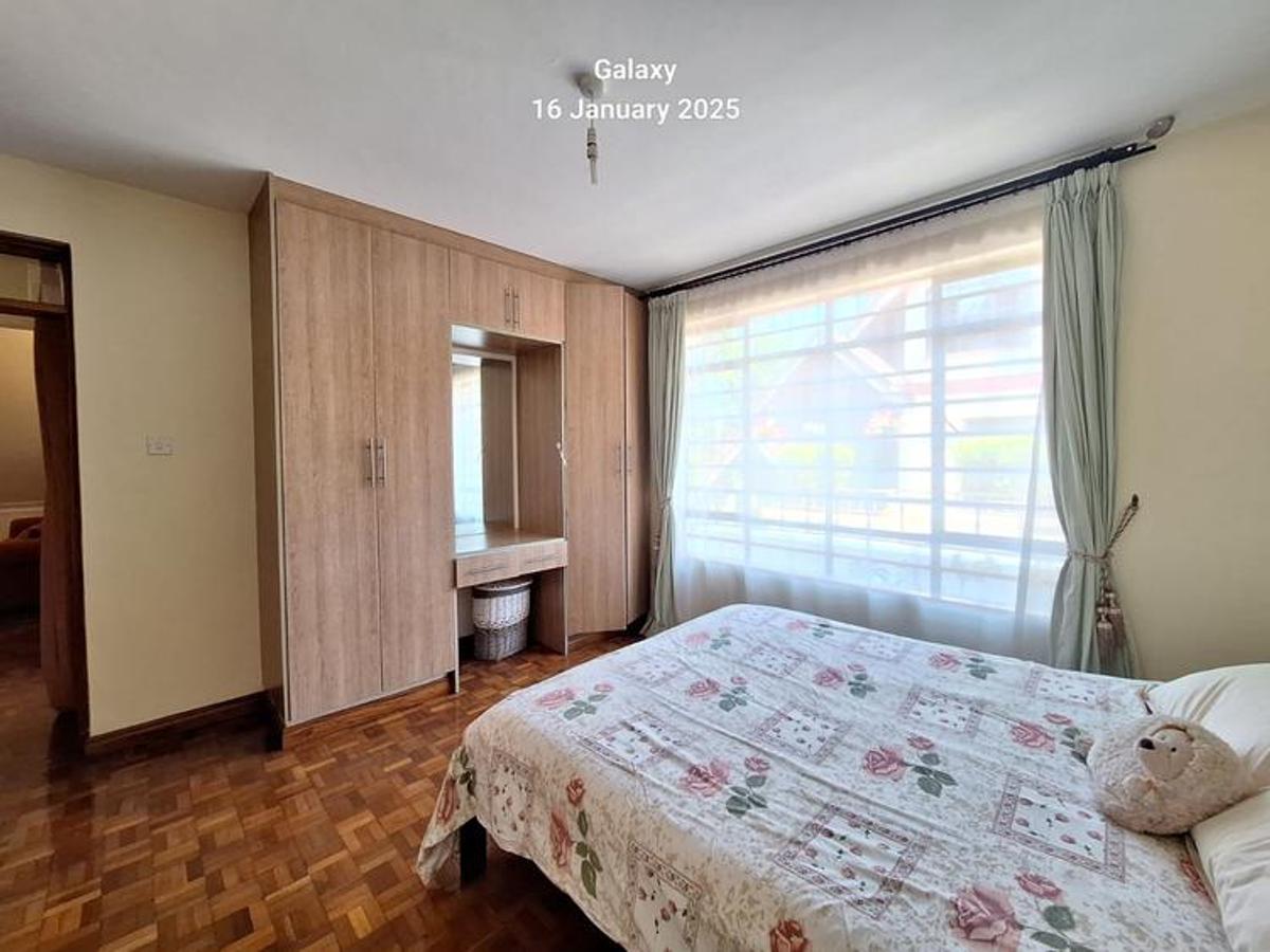 5 Bed Townhouse with En Suite in Lavington - 9
