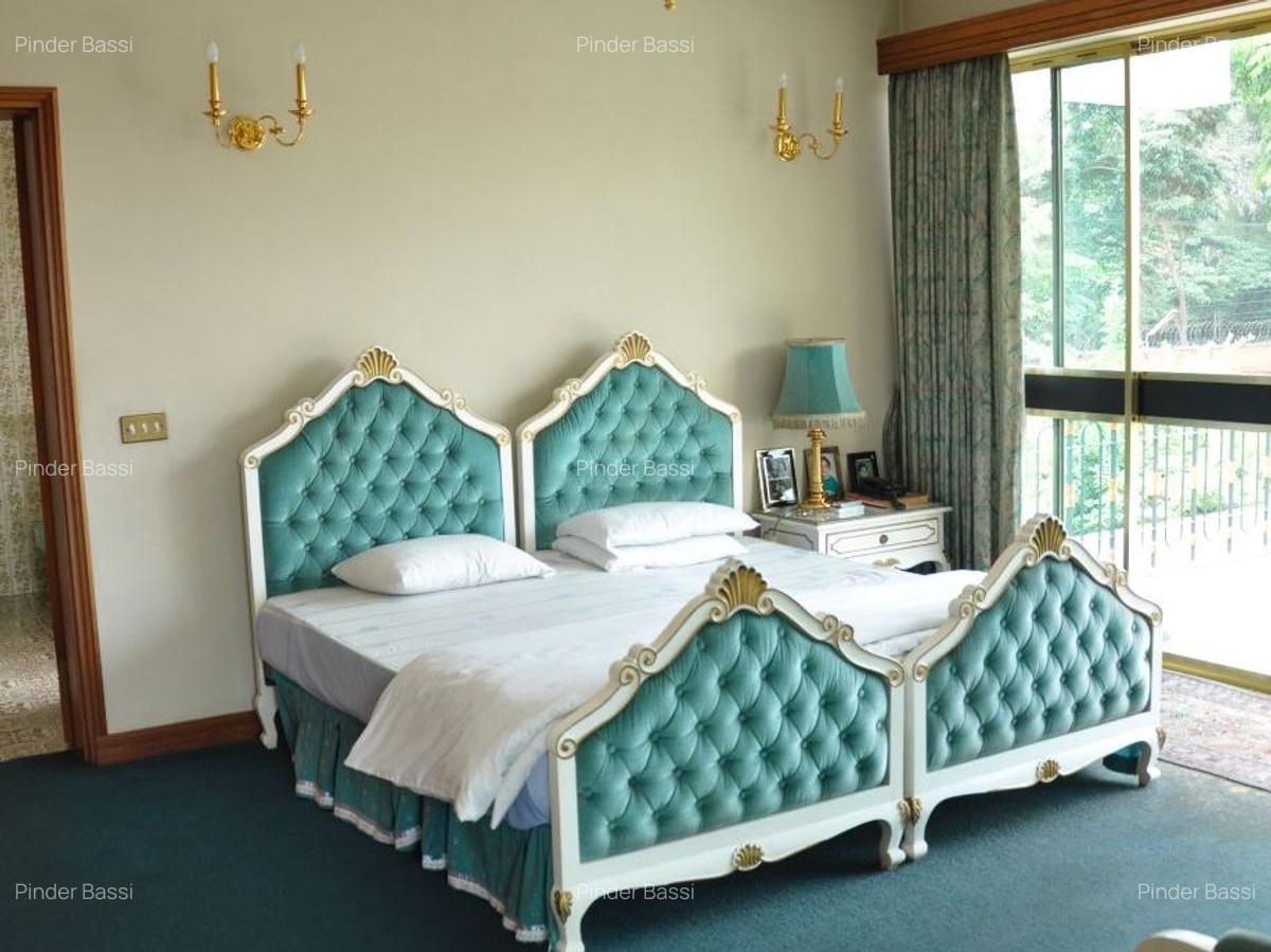 8 Bed Villa in Lavington - 13