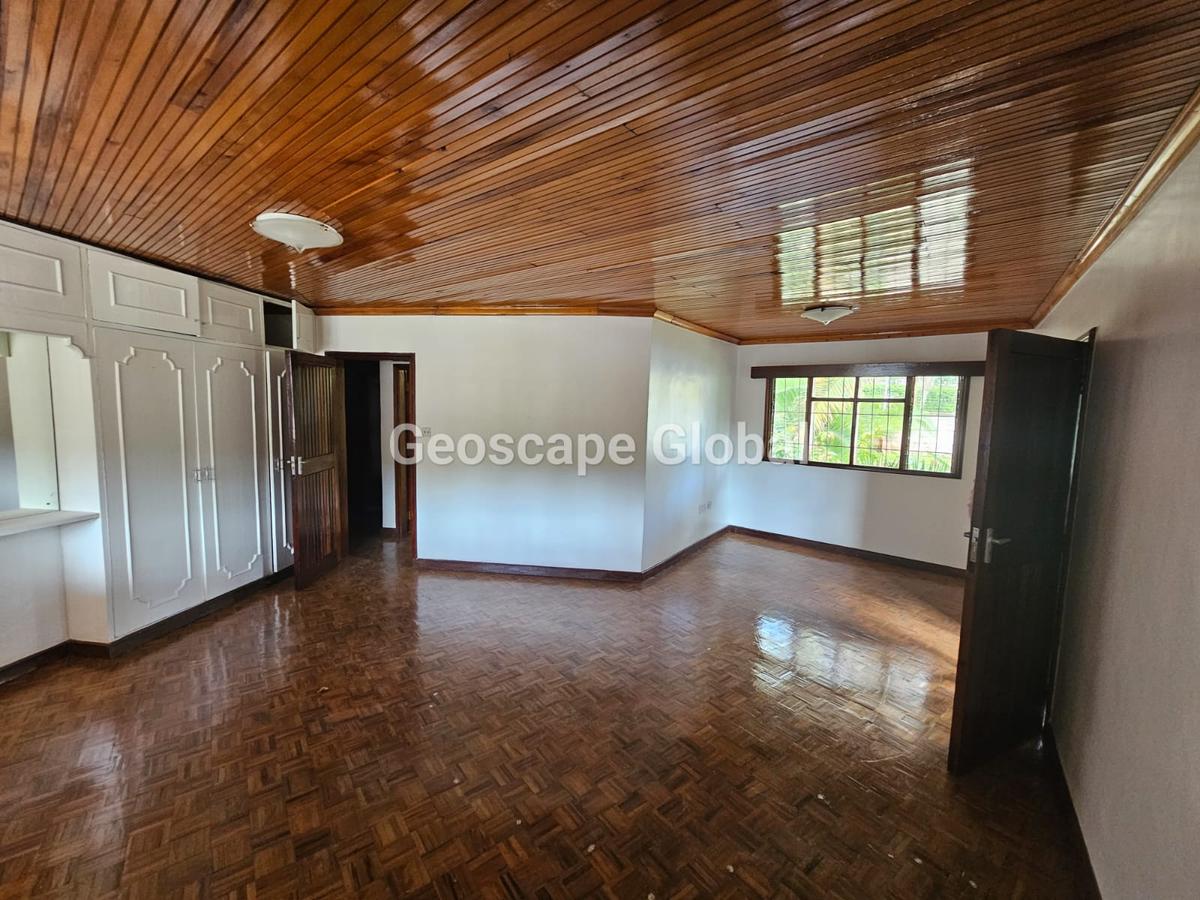5 Bed House with En Suite in Gigiri - 9