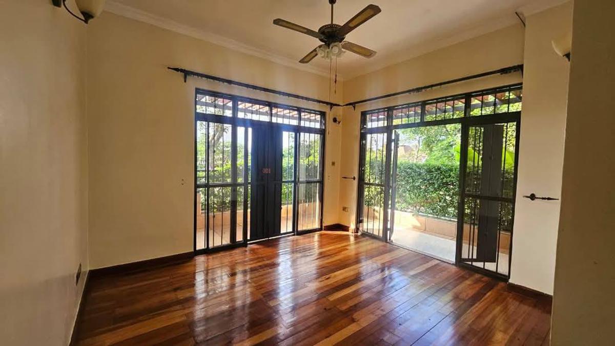 4 Bed Townhouse with En Suite in Kiambu Road - 5