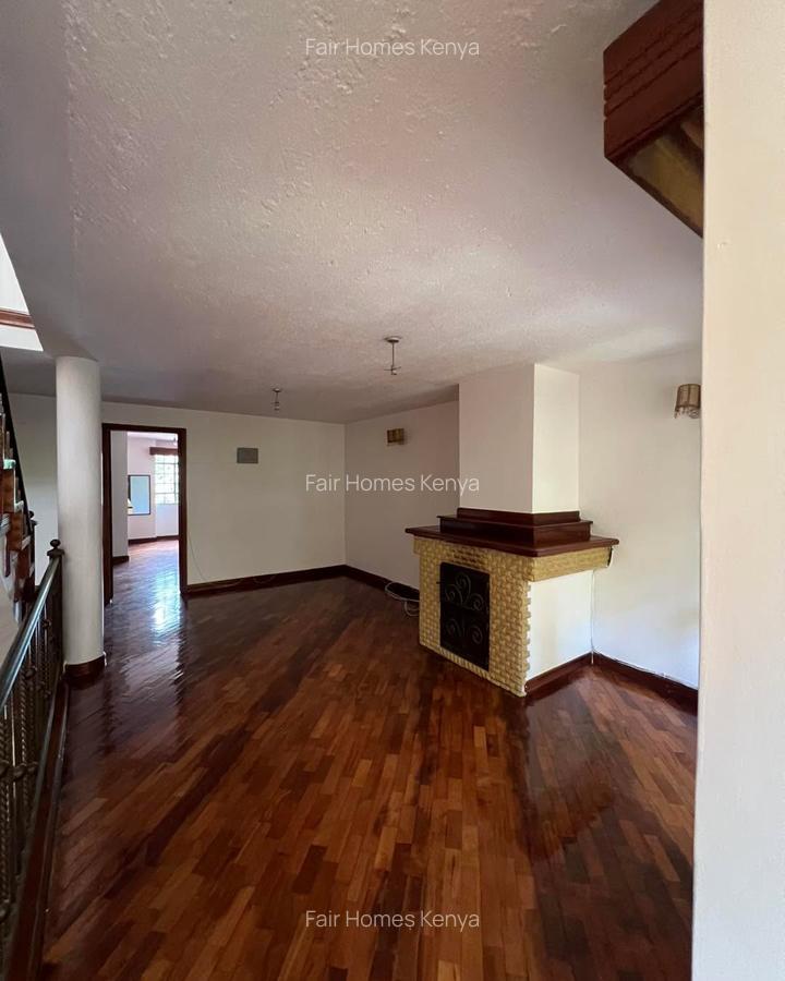 4 Bed Townhouse with En Suite at Chalbi Drive - 5