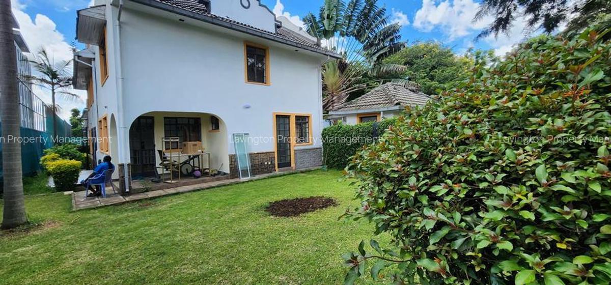 4 Bed Townhouse with En Suite at Lavington Green - 1
