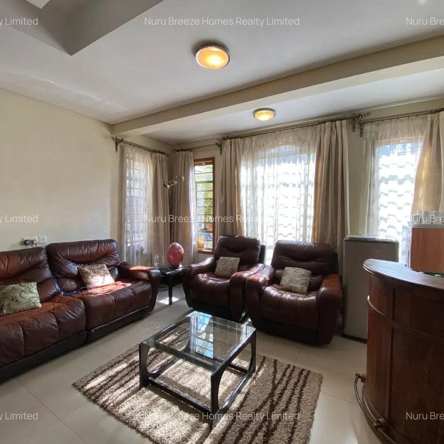 4 Bed Townhouse with En Suite in Westlands Area - 6