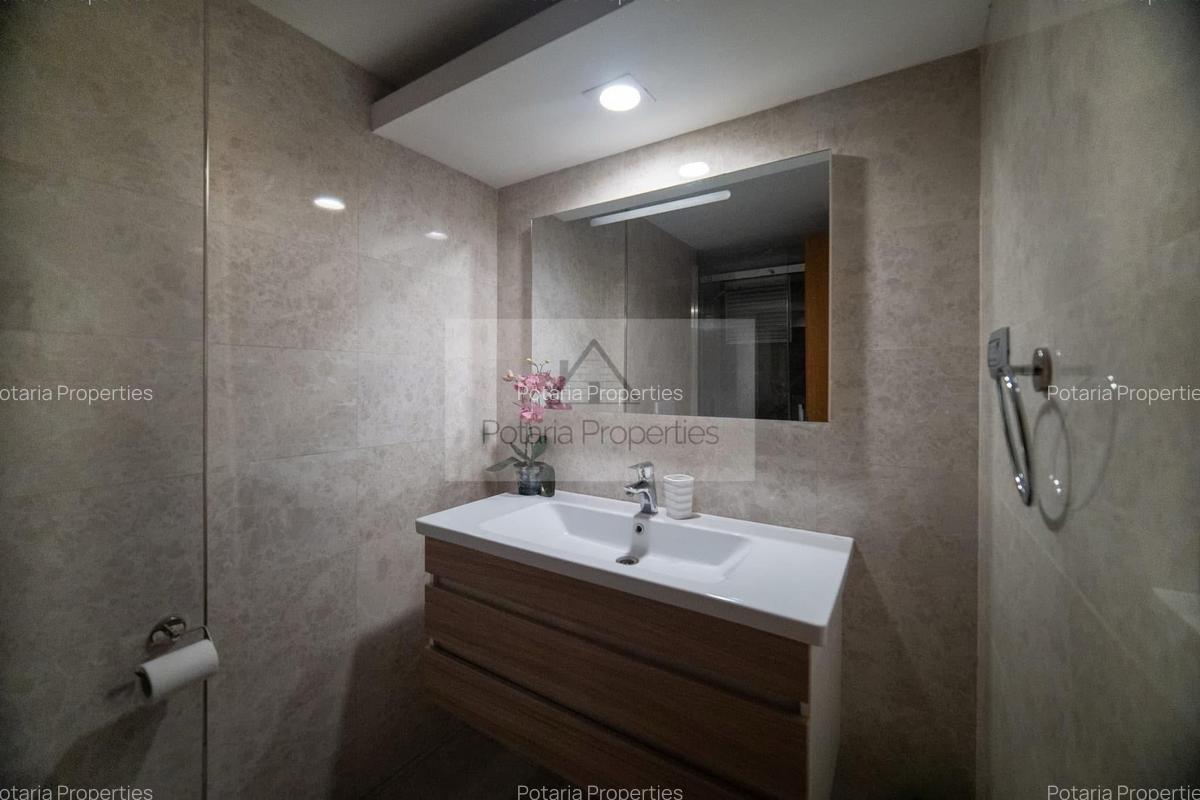 Serviced 3 Bed Apartment with En Suite in Kileleshwa - 10