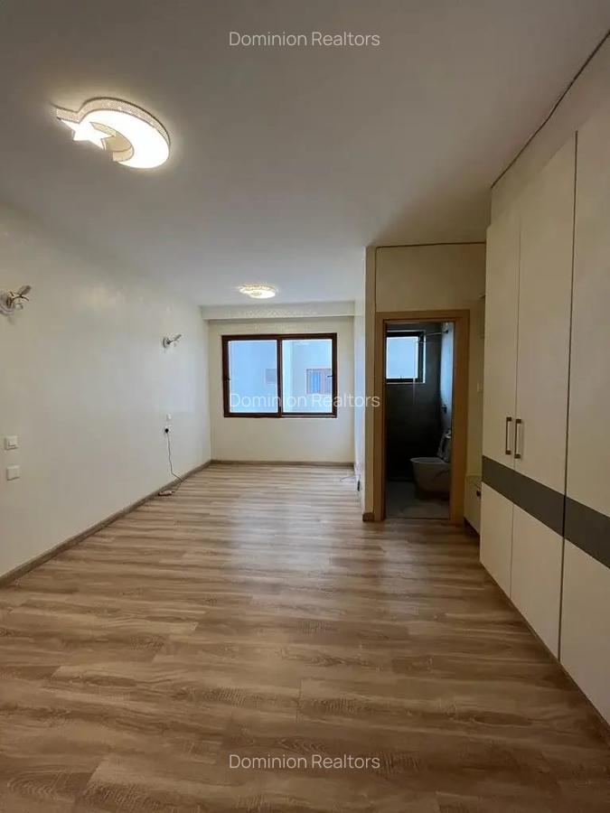 Serviced 2 Bed Apartment with En Suite at Kandara Road - 5