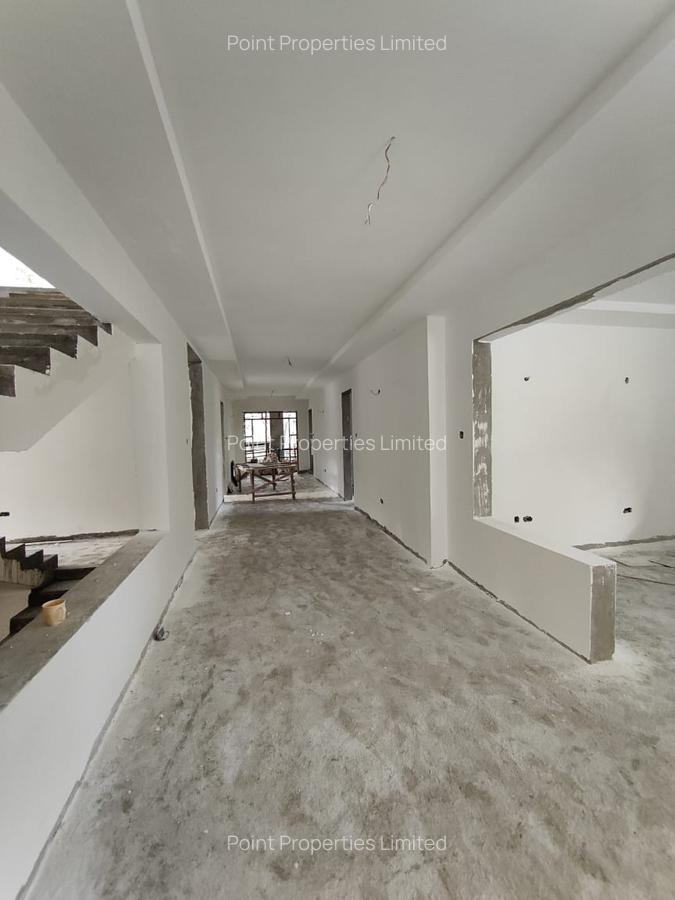 9 Bed Villa with En Suite in Karen - 12