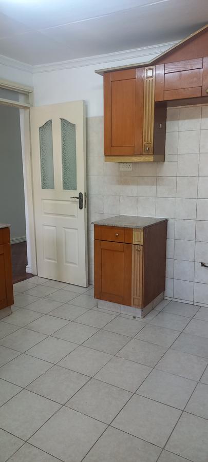 2 Bed Apartment with En Suite in Kilimani - 7