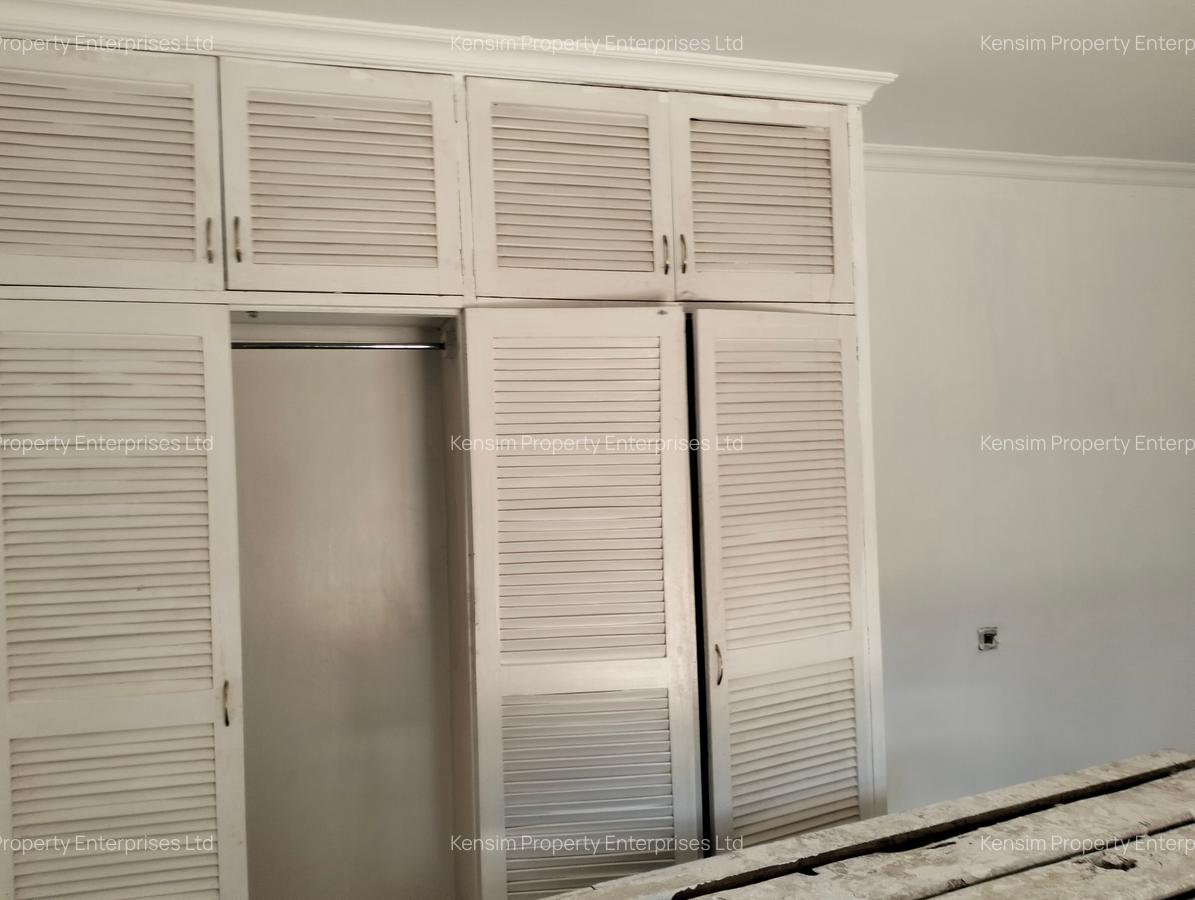 10,000 ft² Commercial Property with Backup Generator in Lavington - 5