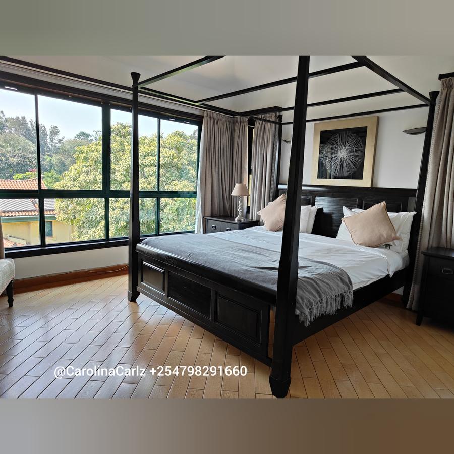 4 Bed Townhouse with En Suite at Brookside Drive - 14