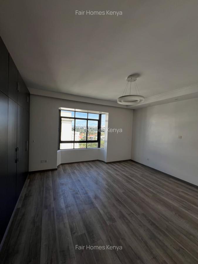 3 Bed Apartment with En Suite at Valley Arcade - 13