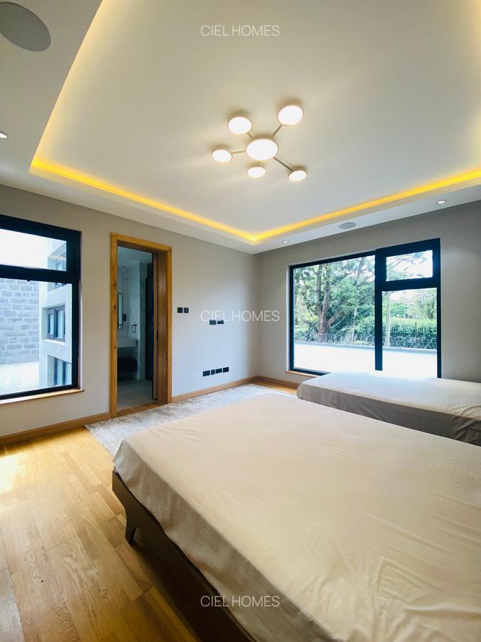 4 Bed Villa with En Suite at Jacaranda - 10