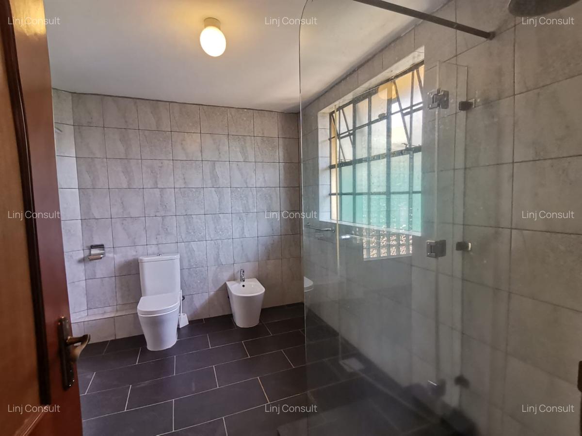 4 Bed House with En Suite at Runda - 17