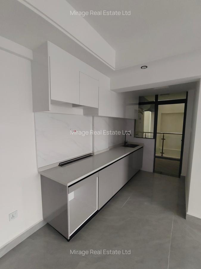 3 Bed Apartment with En Suite in Westlands Area - 8