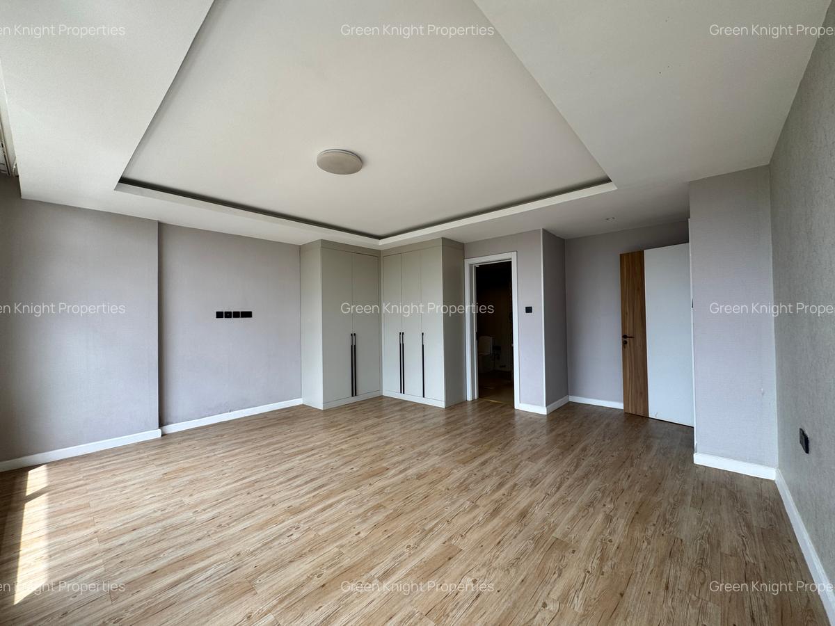 Serviced 2 Bed Apartment with En Suite in Westlands Area - 3
