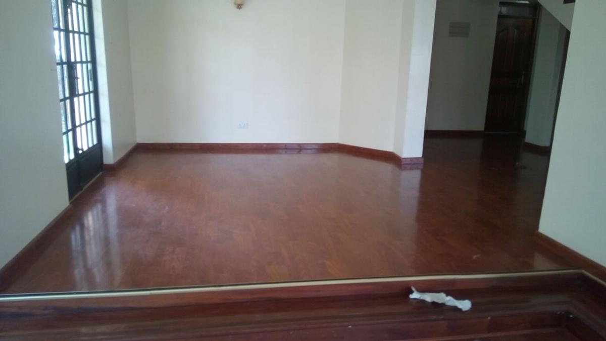 4 Bed Townhouse with En Suite at Off Isaac Gathanju - 20