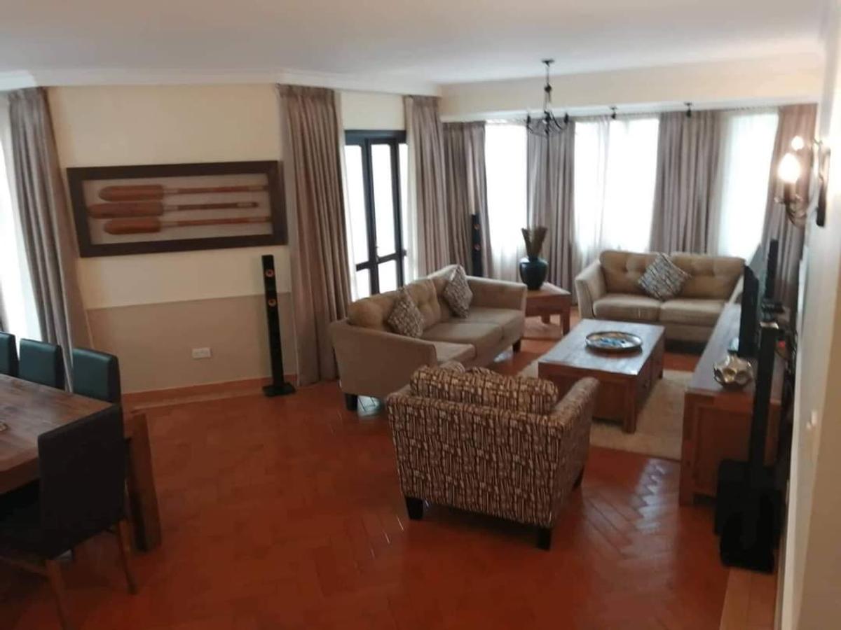 4 Bed Townhouse with En Suite at Westlands - 12