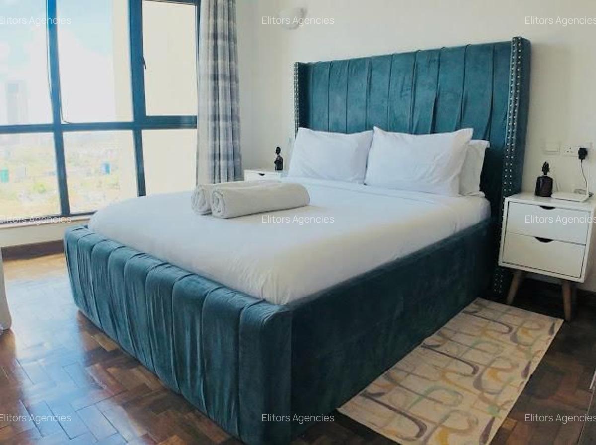 Serviced 2 Bed Apartment with En Suite at Lantana Road - 11