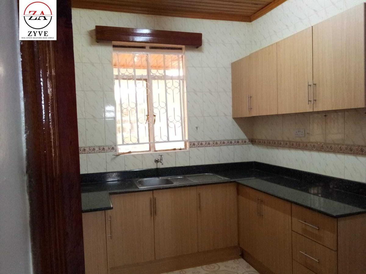 3 Bed House with En Suite at Runda - 1