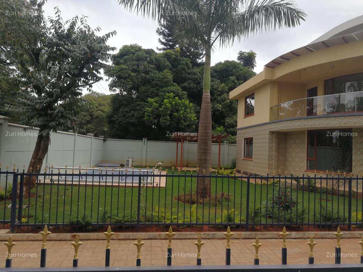 5 Bed Villa with En Suite in Lavington - 16