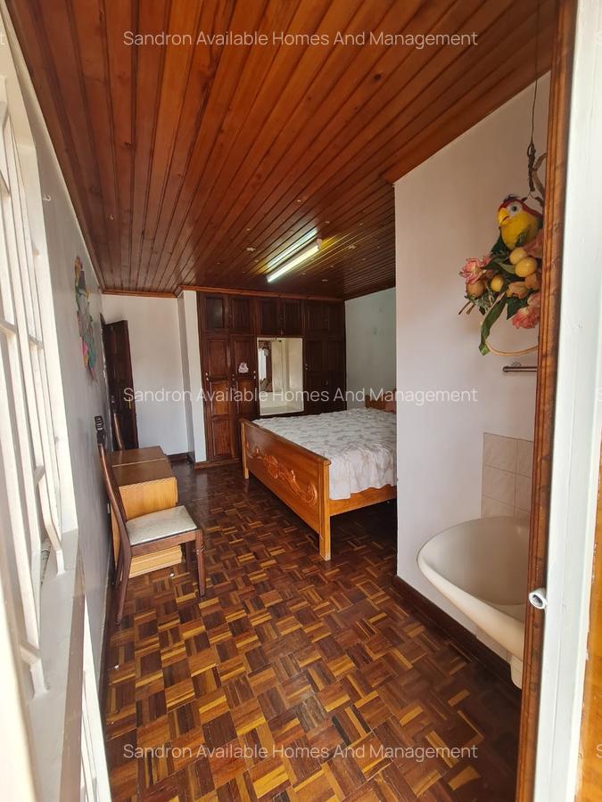 5 Bed Townhouse with Staff Quarters in Brookside - 10