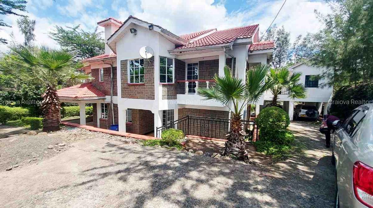 6 Bed Townhouse with En Suite at Rimpa - 2