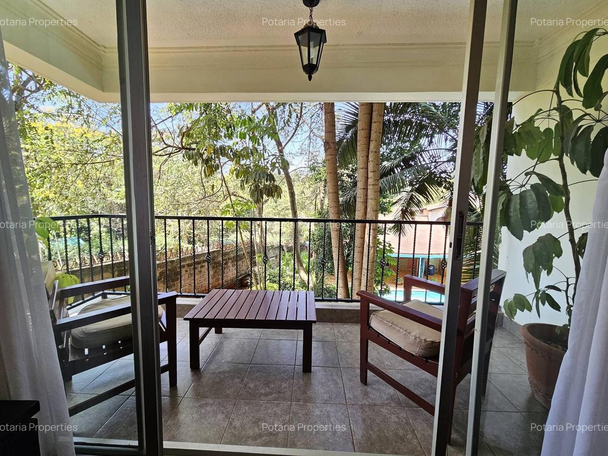 Serviced 2 Bed Apartment with En Suite in Brookside - 8