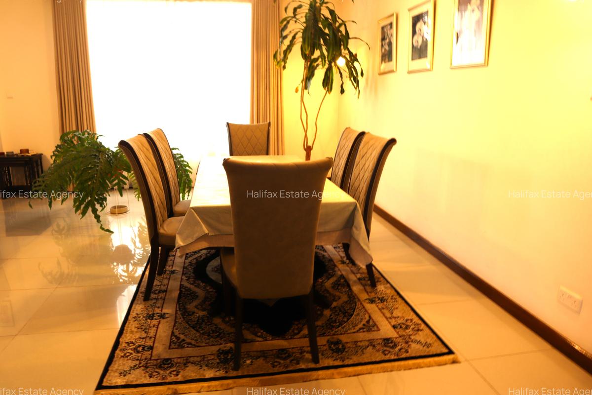 4 Bed Apartment with En Suite in General Mathenge - 4