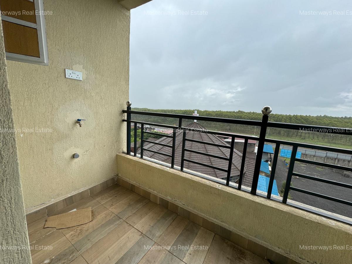 2 Bed Apartment with En Suite in Kamakis - 18