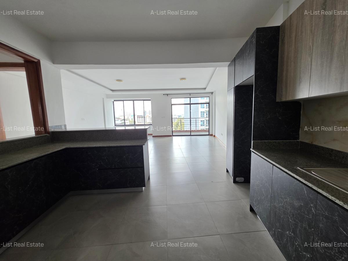 2 Bed Apartment with En Suite at Marcus Garvey - 4