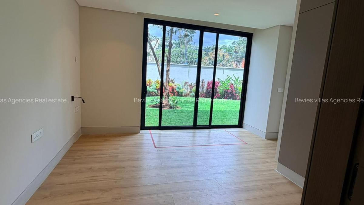 5 Bed Villa with En Suite at Kyuna - 4