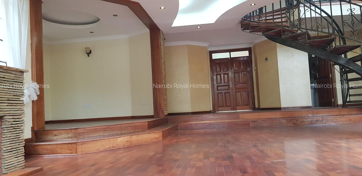 4 Bed Townhouse with En Suite at Runda Evergreen - 12