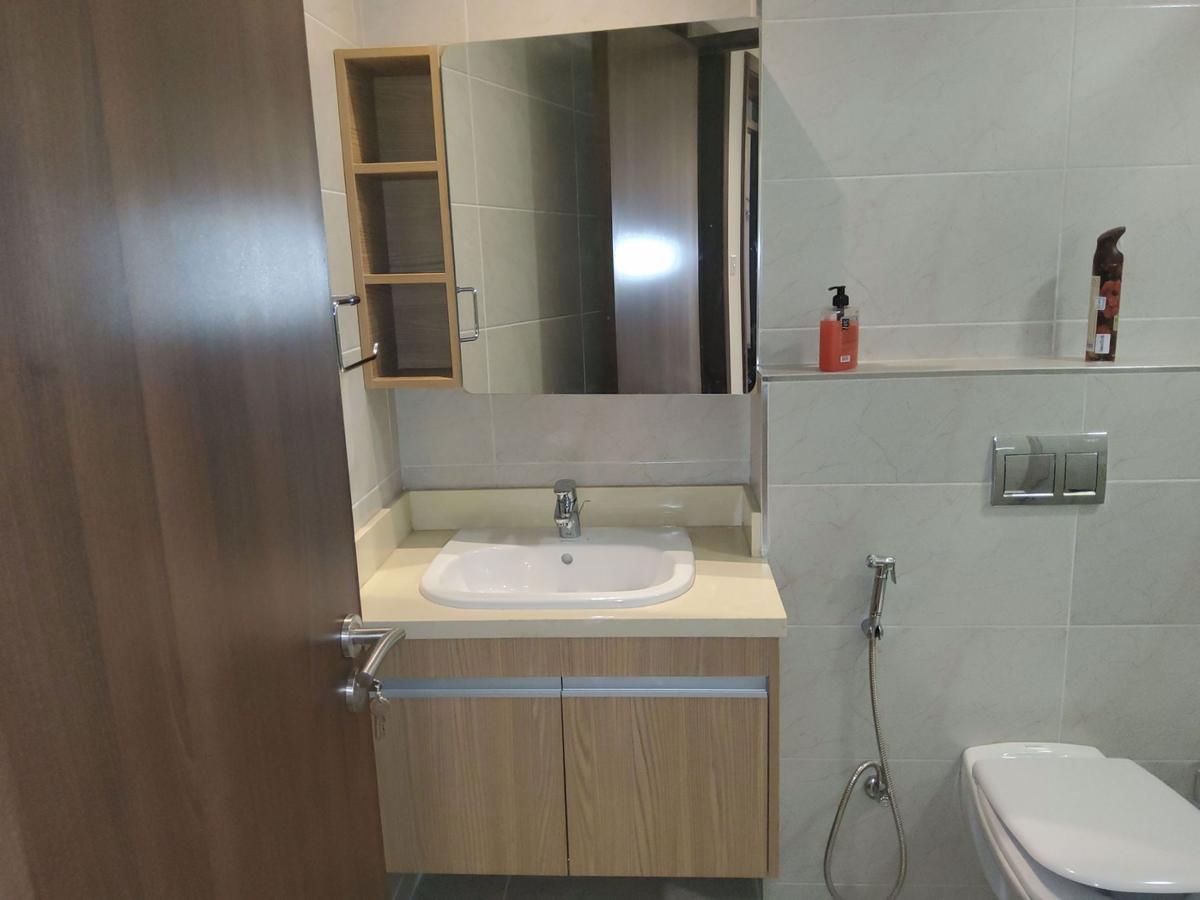 2 Bed Apartment with En Suite in Westlands Area - 16