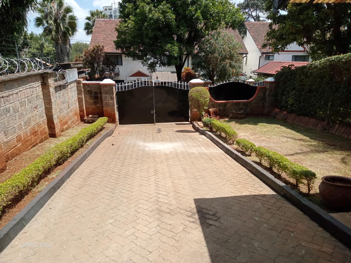 3 Bed Townhouse with En Suite in Kileleshwa - 20