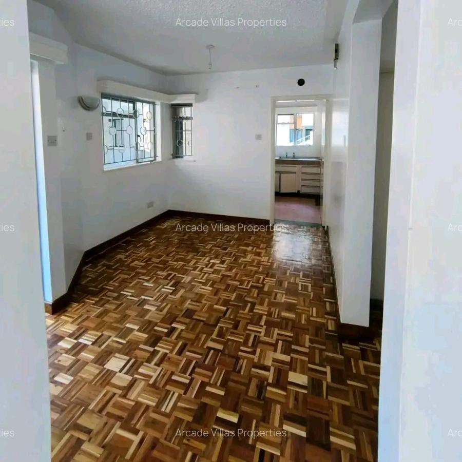 3 Bed Apartment with En Suite at Kileleshwa - 4