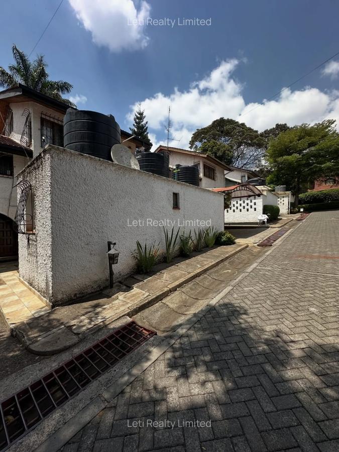 4 Bed Townhouse with En Suite in Kilimani - 8