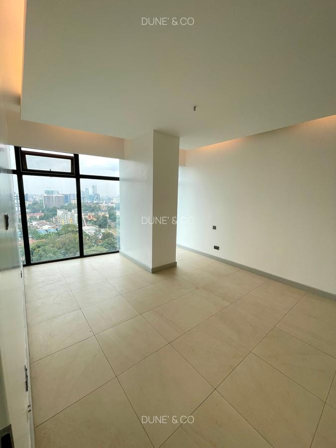 2 Bed Apartment with En Suite in Westlands Area - 10